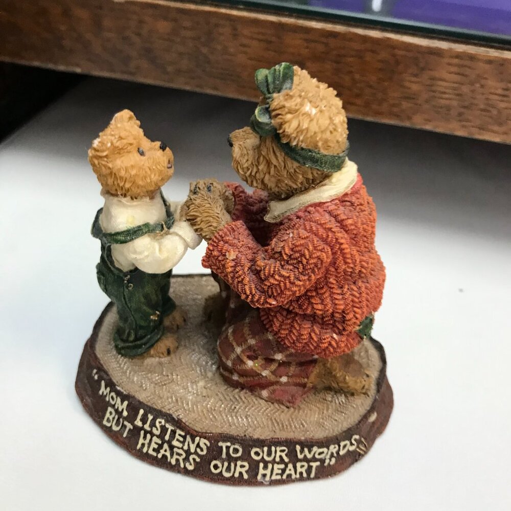 Boyd's Bears & Friends "The Bearston Collection" Momma Heartstrings